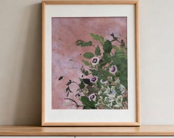 Pressed Flower Frame, Capturing the Posture of Plants in the Wind, with a Hand-Dyed Pink Background Paper