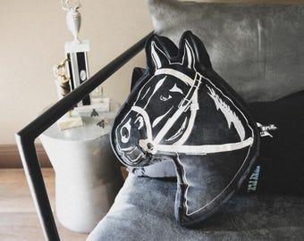 Almohada decorativa con forma de cabeza de caballo, color negro, para decoración del hogar, estilo western, para cama o sofá, bordada y suave aterciopelada.