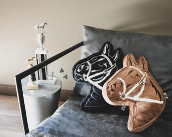 Almohada bordada con cabeza de caballo: suave y aterciopelada, con decoración ecuestre del oeste.