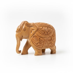 手彫りの木製象の像｜天然木の装飾置物｜インドの手工芸品ギフト