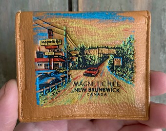 Vintage Magnetic Hill Coin Purse: New Brunswick Canada Souvenir