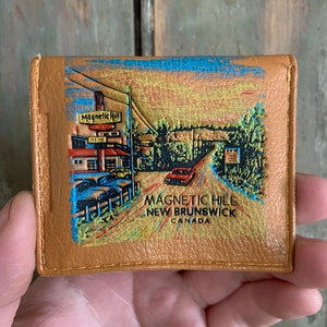 Vintage Magnetic Hill Coin Purse | Vintage Change Purse