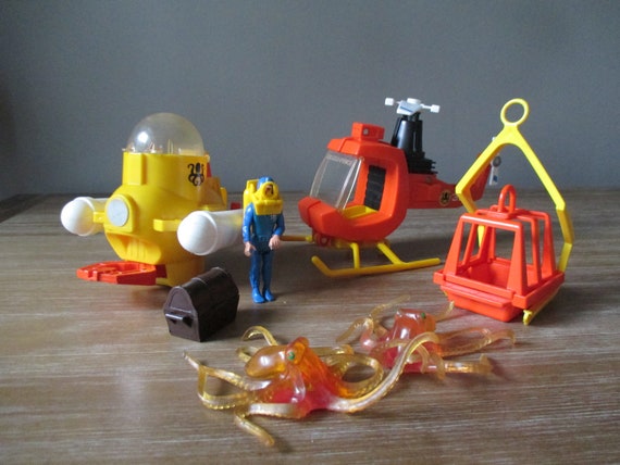 fisher price explorer