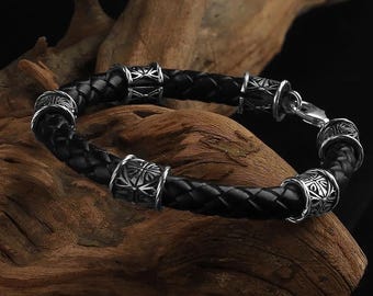 Sterling Silber und Leder-Armband mit Silber gemusterten Akzenten