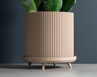 3D gedruckter Zylinder-Blumentopf - Modernes, geripptes Dreibein, versteckte Auffangschale