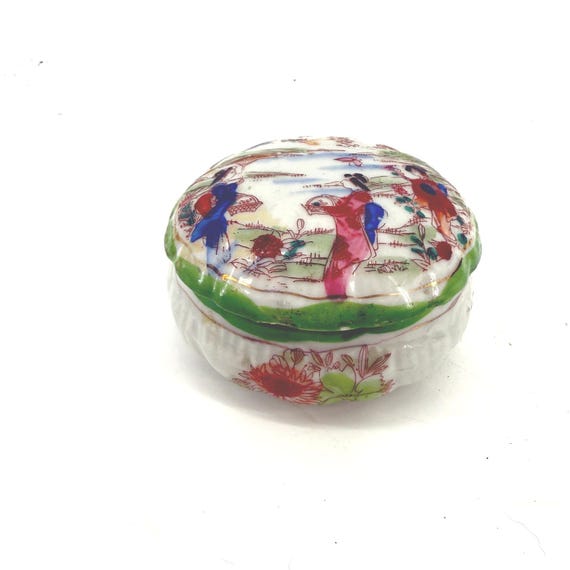 Japanese Trinket Box Japan ceramics Geisha Girl trinket Cosmetics Handpainted