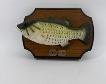 Gemmy Big Mouth Billy Bass Singing Fish Unisex OS Green Plaque Novelty Toy