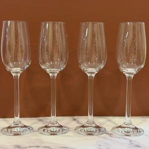 Vintage Clear Champagne Flute 7 3/8"