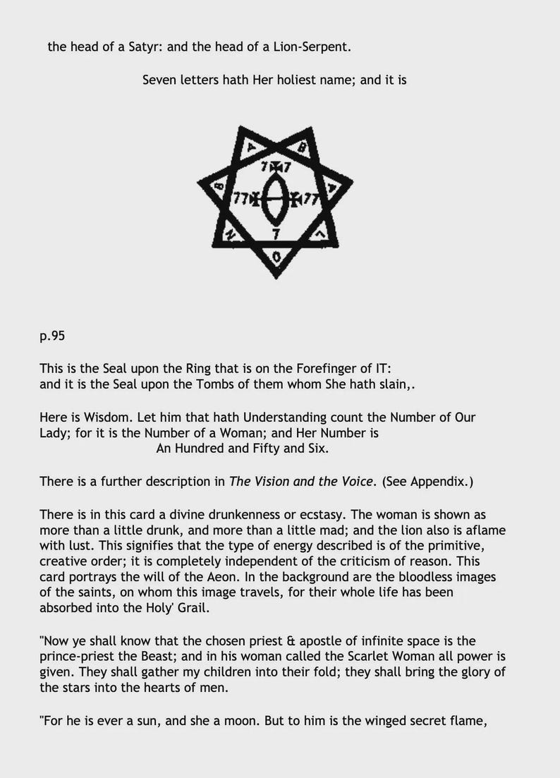 Puede incluir: Una p&aacute;gina de libro con texto y un s&iacute;mbolo geom&eacute;trico en blanco y negro. El texto incluye frases como "la cabeza de un S&aacute;tiro" y "Siete letras tienen Su nombre m&aacute;s sagrado". El s&iacute;mbolo es una forma de estrella con n&uacute;meros.