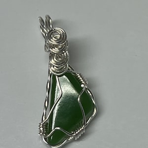 GREEN JADE PENDANT