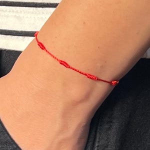 Ultra-thin Seven Knots Bracelet or Anklet, Minimalist Karma Protection, Symbol of Protection and Good Fortune, 7 Knots, Kabbalah