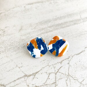 UVA Stud Earrings, University of Virginia Earrings, Marbled Navy and Orange Clay Studs Rounded square