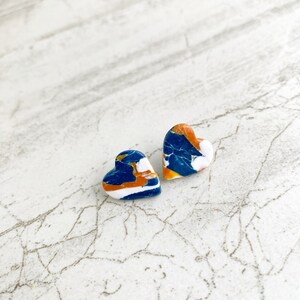 UVA Stud Earrings, University of Virginia Earrings, Marbled Navy and Orange Clay Studs Heart
