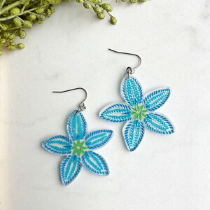 Floral Acrylic Dangle, Flower Earrings, Spring Flower Earrings, Modern Flower Earrings