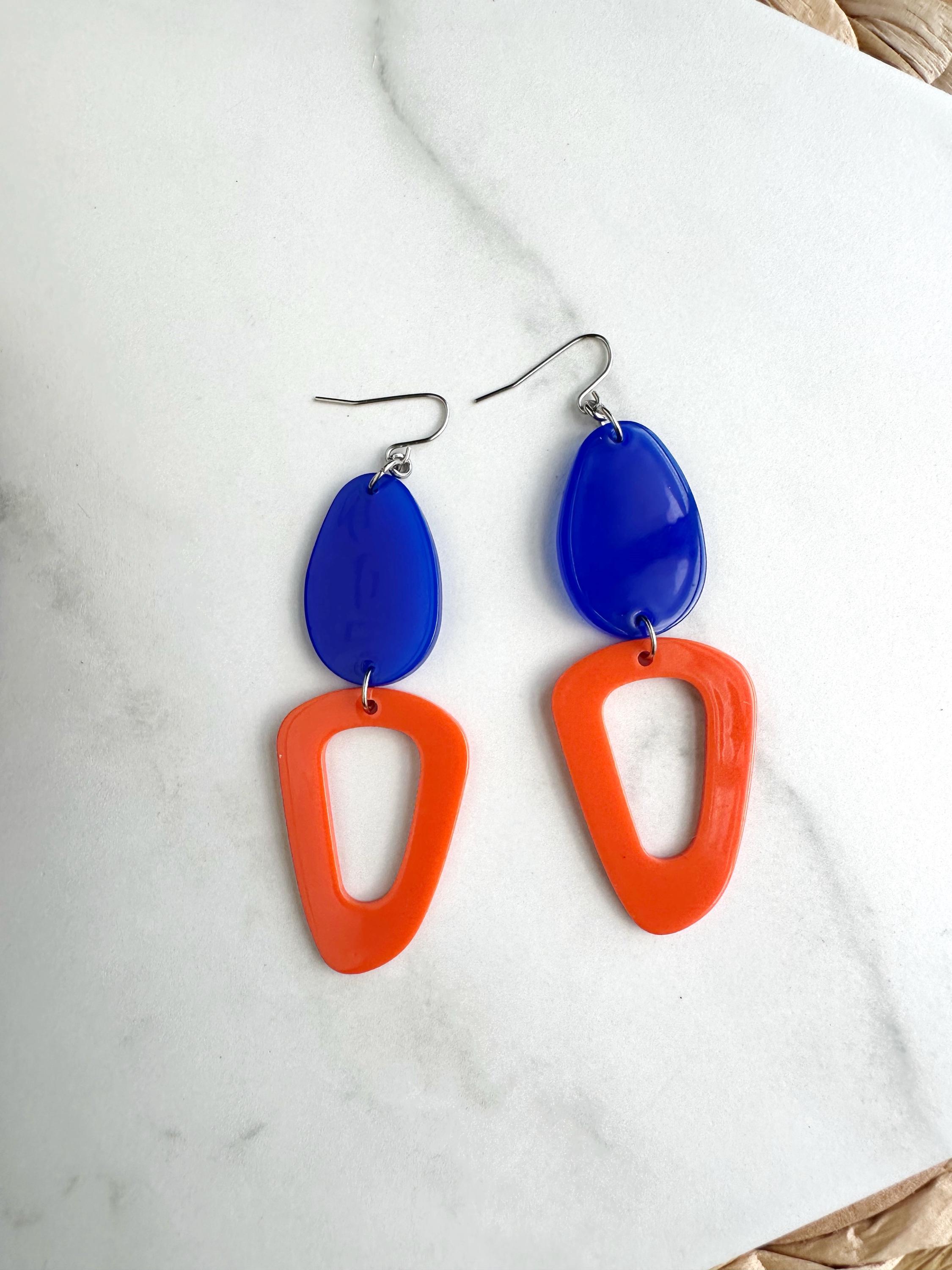 Siskiyou NCAA Virginia Cavaliers Chrome Dangle Earrings, Orange