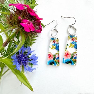 Floral Acrylic Dangle, Mother’s Day Earring, flower earrings, Wildflower Earrings