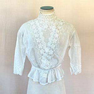 Antique Victorian Edwardian Blouse White Sheer Cotton Early 1900s Vintage 32 Bust XS S Floral Embroidery
