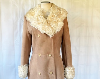Vintage 1960s 1970s Shearling Suede Coat Tan Beige Double Breasted Notch Collar Sheepskin 39 M L By Kassel Brothers Probably Dead Stock