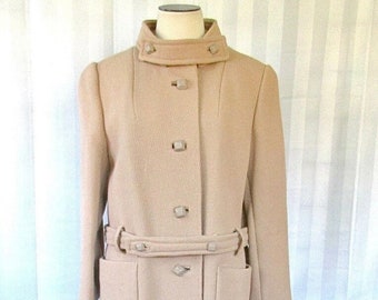 Mod Vintage Coat Camel Color Wool with Belt 1960s 1970s High Neck College Towne 40 Bust Petite Dark Beige L XL Extra Large