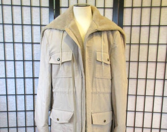 Vintage Jacket by Casualcraft 1960s 1970s Short Coat Khaki Beige Light Taupe Cloth Sherpa Pile Lining 44 46 Chest M Medium with Hood Unisex