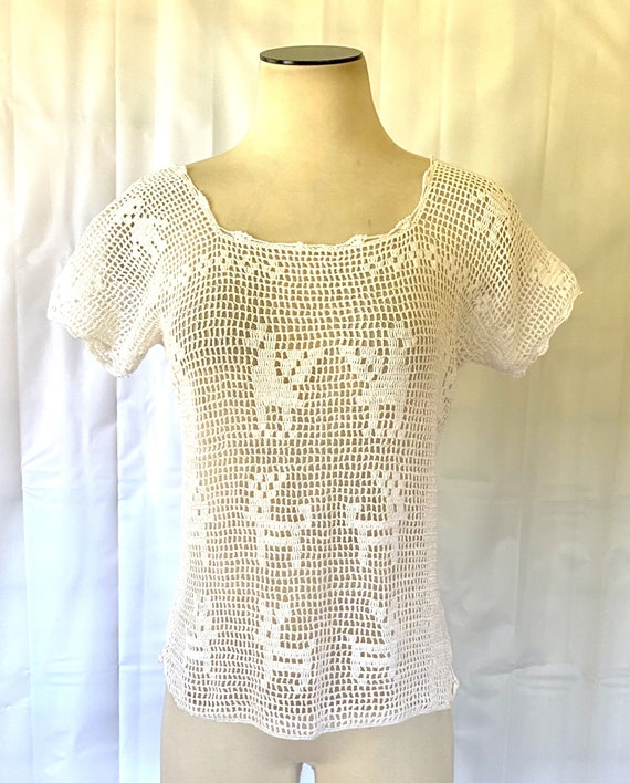 Vintage White Crochet Top 1940s 1950s Sweater Shi… - image 2