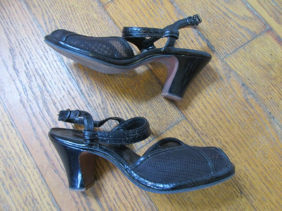 Vintage 1940s Shoes Pumps Black Woven Mesh and Le… - image 5