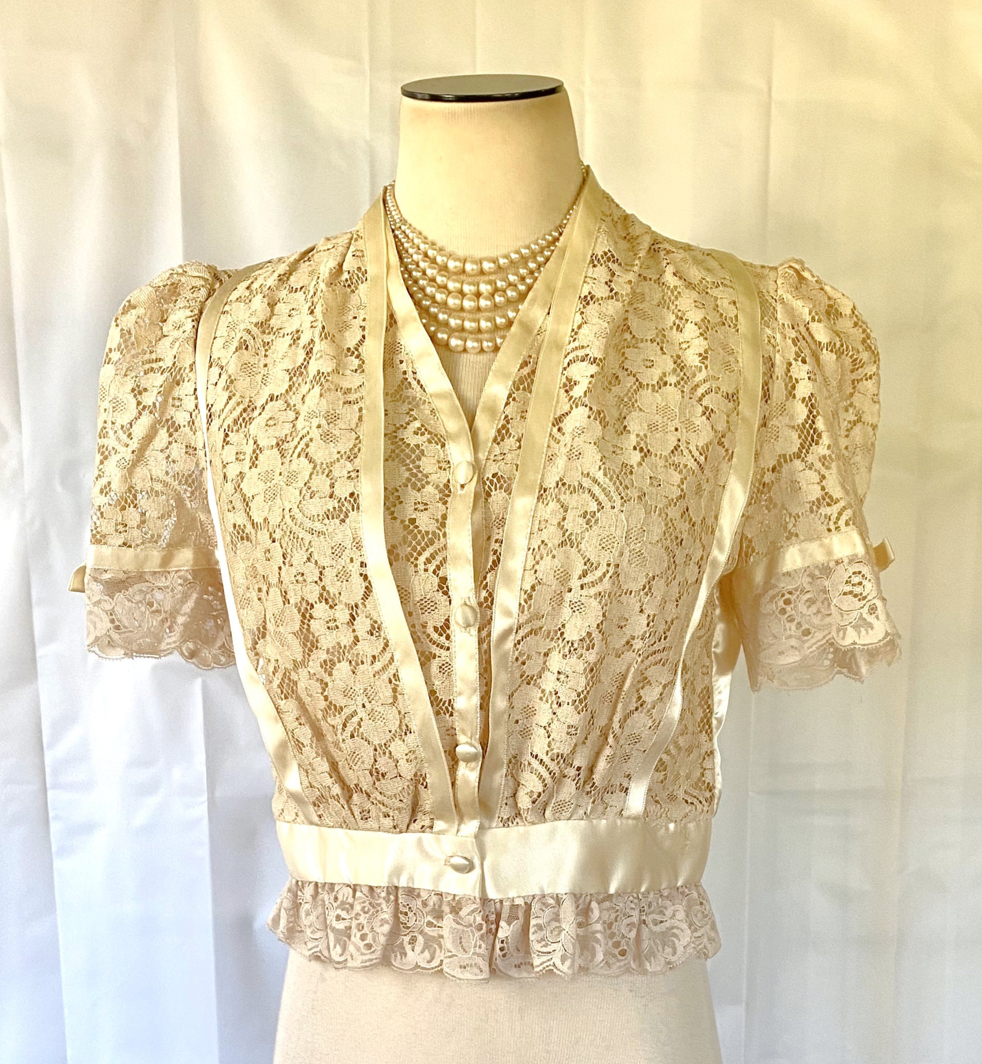 VINTAGE(ヴィンテージ) 80's lace decoration blouse cut and sew レース装飾ブラウスカットソー S アイボリー MAX STUDIO製 aK0oE8KcvuXDR9N9k0Vk7PG3d6trP2