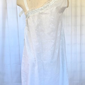BY IRIS vintage 1940s Nightgown slip dress, Lord & Taylor embroidered white nylon lingerie dress