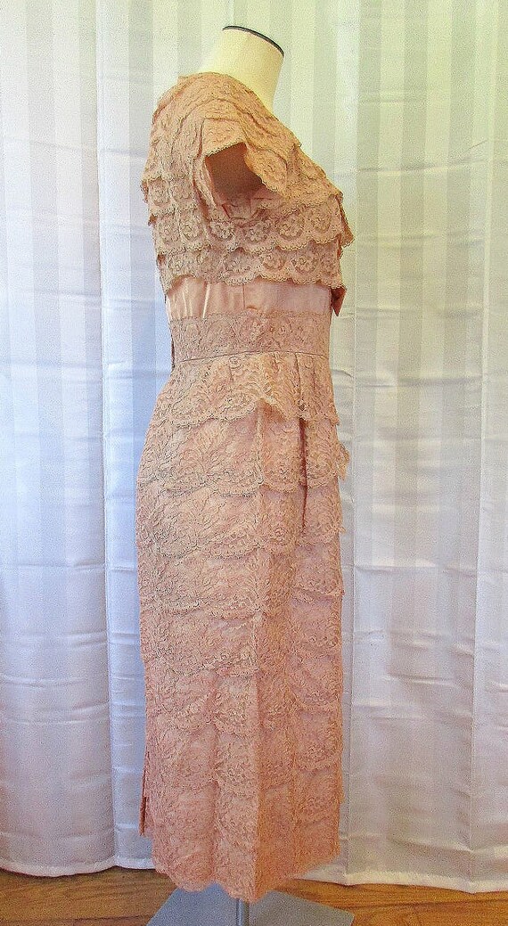 Vintage 1950s Lace Party Dress Champagne Beige Sh… - image 4