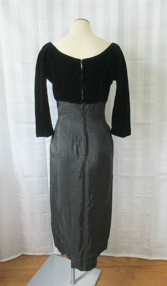 Vintage Suzy Perette Dress Black Velvet and Tafet… - image 4