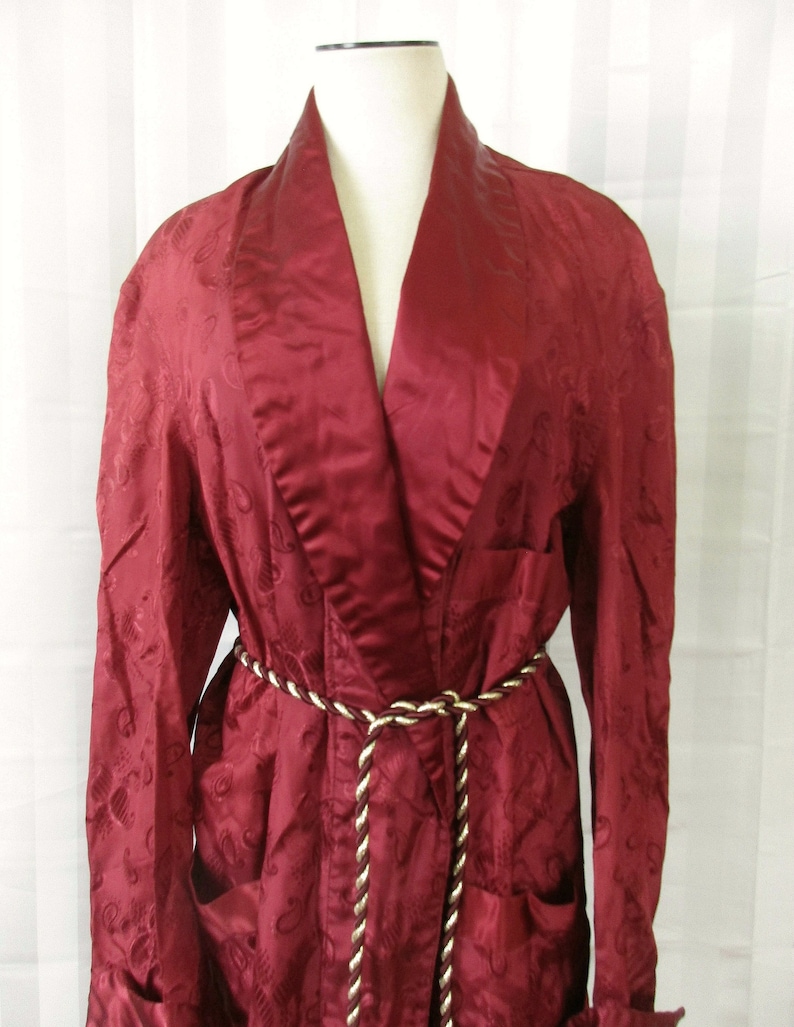 Vintage 1930s 1940s Dressing Robe by Courtleigh Robes Men/'s Satin Loungewear Burgundy Maroon 48 Chest M Medium L Large