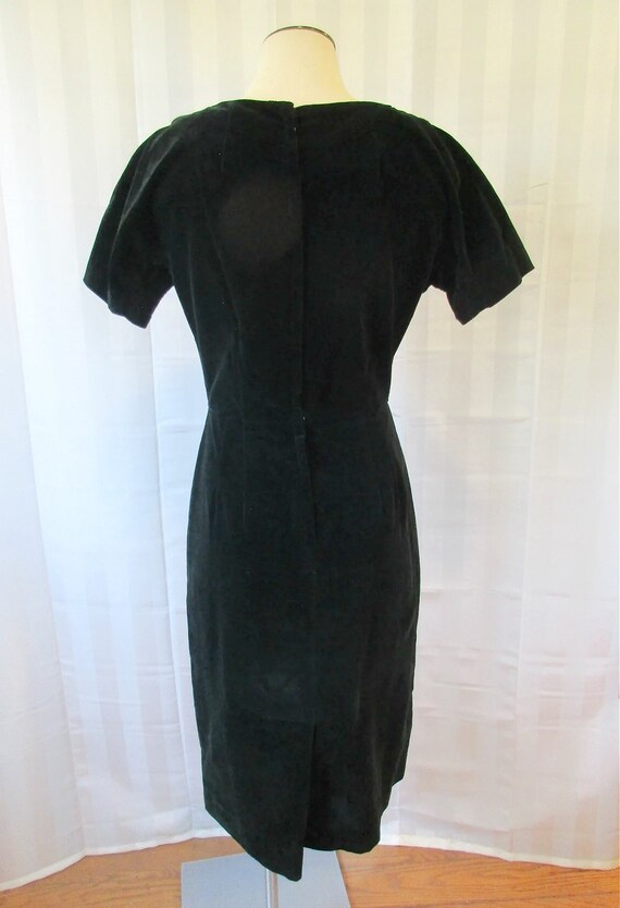 Vintage Black Velvet Dress 1950s 1960s by Carol B… - image 6