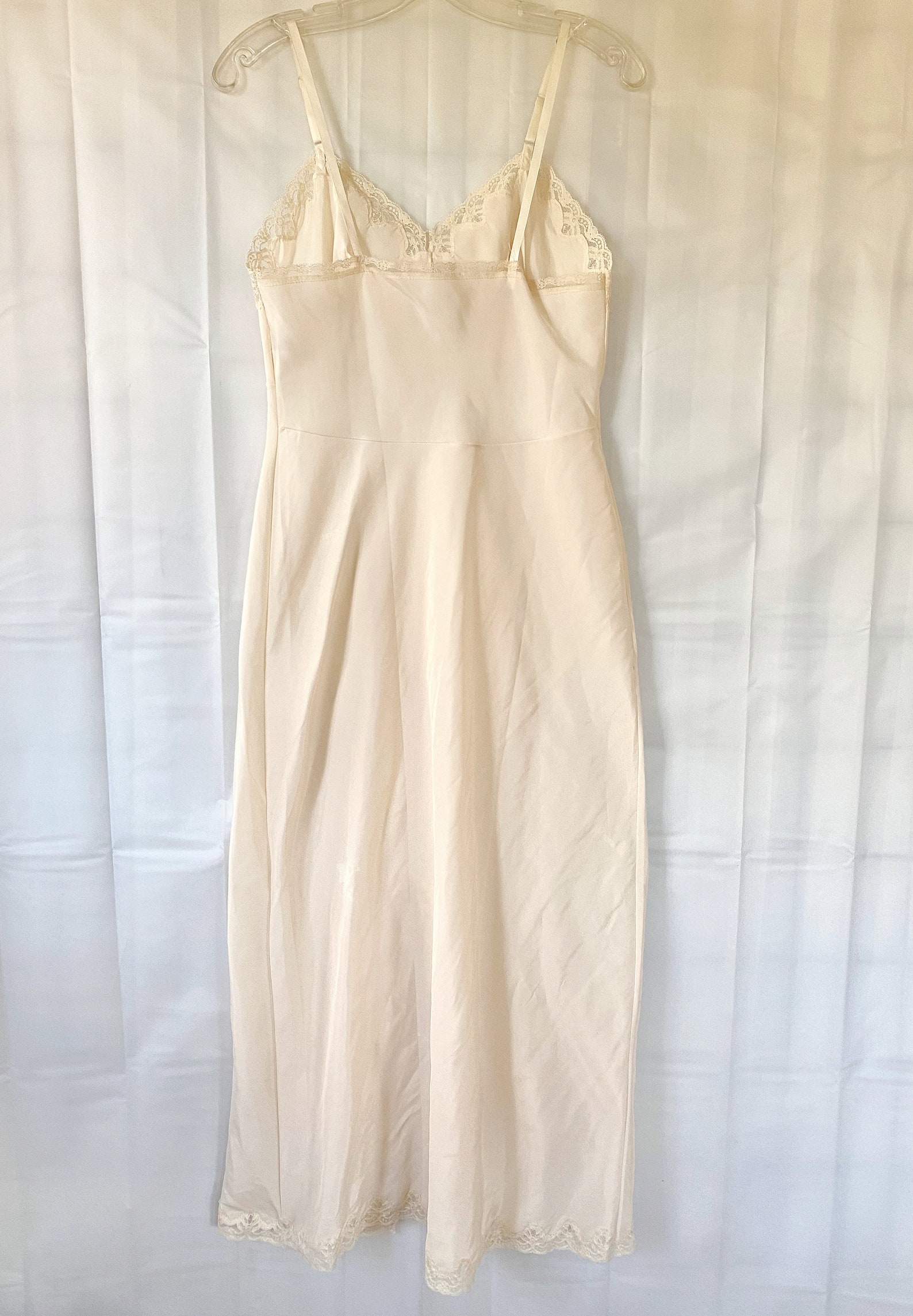 Vintage 1970s Full Maxi Slip Light Beige by Wonder Maid for | Etsy