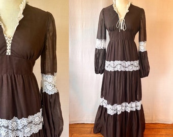 Vintage 1960s 1970s Floral Maxi Dress Brown and White Lace 36 Bust Small Medium Gown Prairie Look