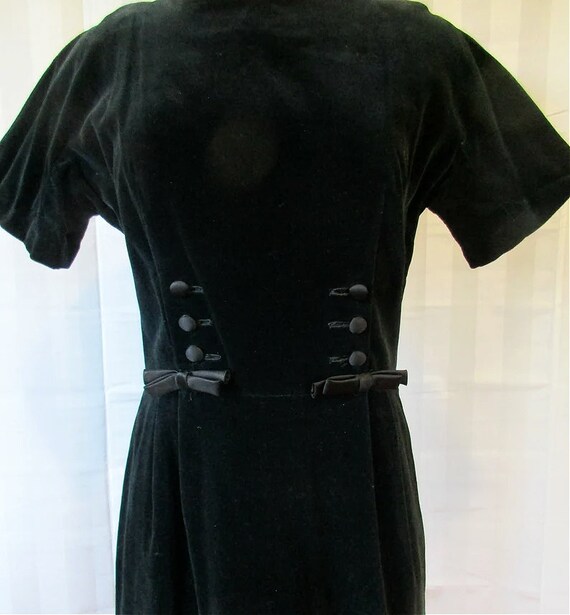 Vintage Black Velvet Dress 1950s 1960s by Carol B… - image 3