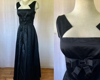 Vintage 1950s Gown from Henri Bendel Black Maxi Dress 32 33 Bust Geometric Neckline S M