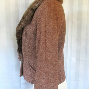 Vintage 1940s Wool Jacket with Beaver Fur Collar by Monarch Cardigan 36 38 Medium Reddish Brown 3/4 Sleeve image 4