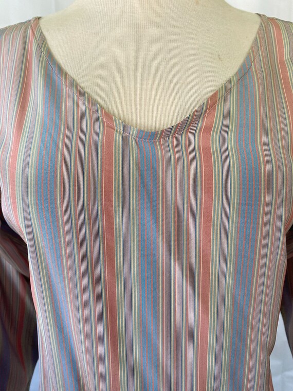 Vintage Silk Blouse by Ann Taylor 1980s V Neck 36… - image 3