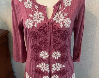 Vintage Johnny Was Embroidered top: S, heather red