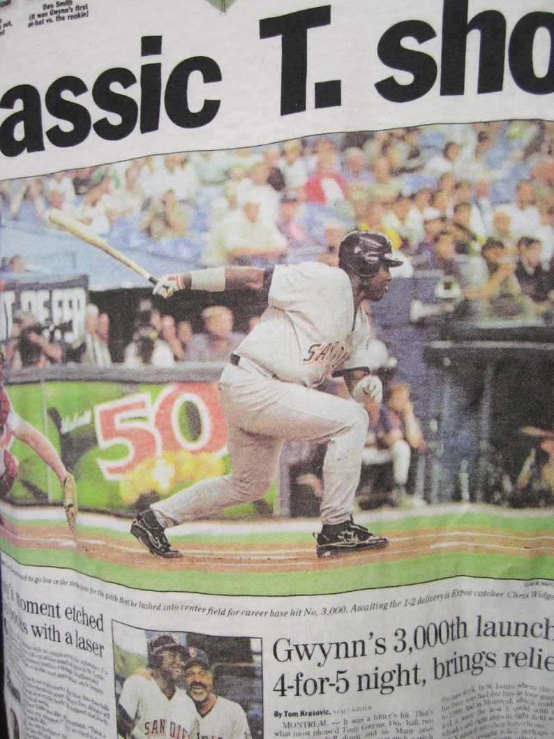 Vintage Front Pages Tony Gwynn T-shirt 90s Baseball Newspaper Picture Tee Large image 7