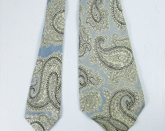 Vintage KING SIZE Cravat By Spur Necktie Wide Blue Green Paisley Print