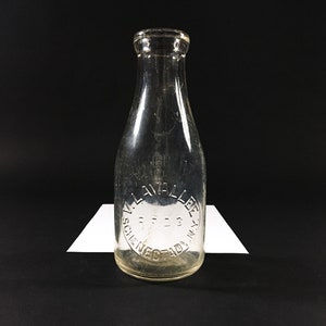 V. LaVallee Dairy Schenectady NY Milk Bottle Embossed Quart