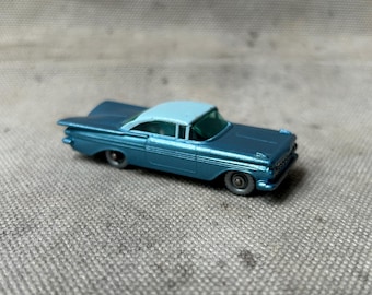 Matchbox Lesney #57 Chevrolet Impala with Silver Wheels 1959