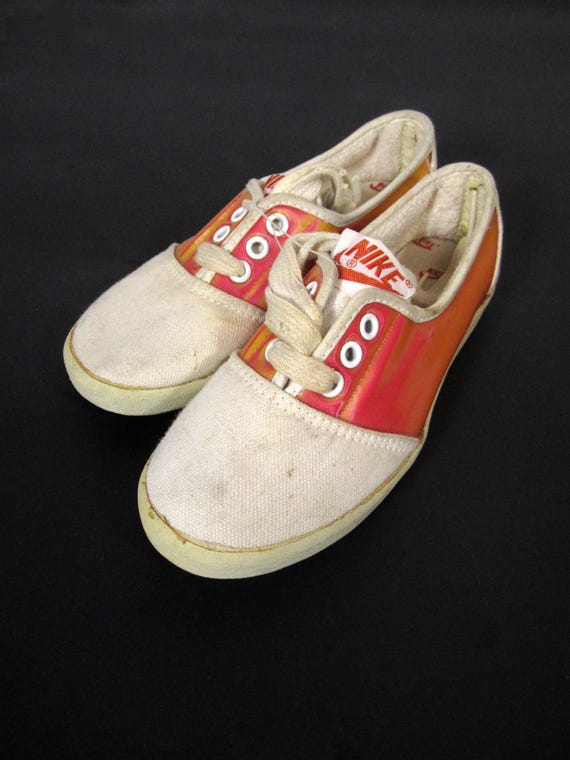 Vintage Nike Lenticular Court Shoes 80s Sneakers Korea - Women's 2 1/2