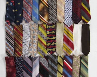 Vintage 70s Neckties Bulk Lot Wild Print Wide Retro Men's Fashion 30 Count Collection