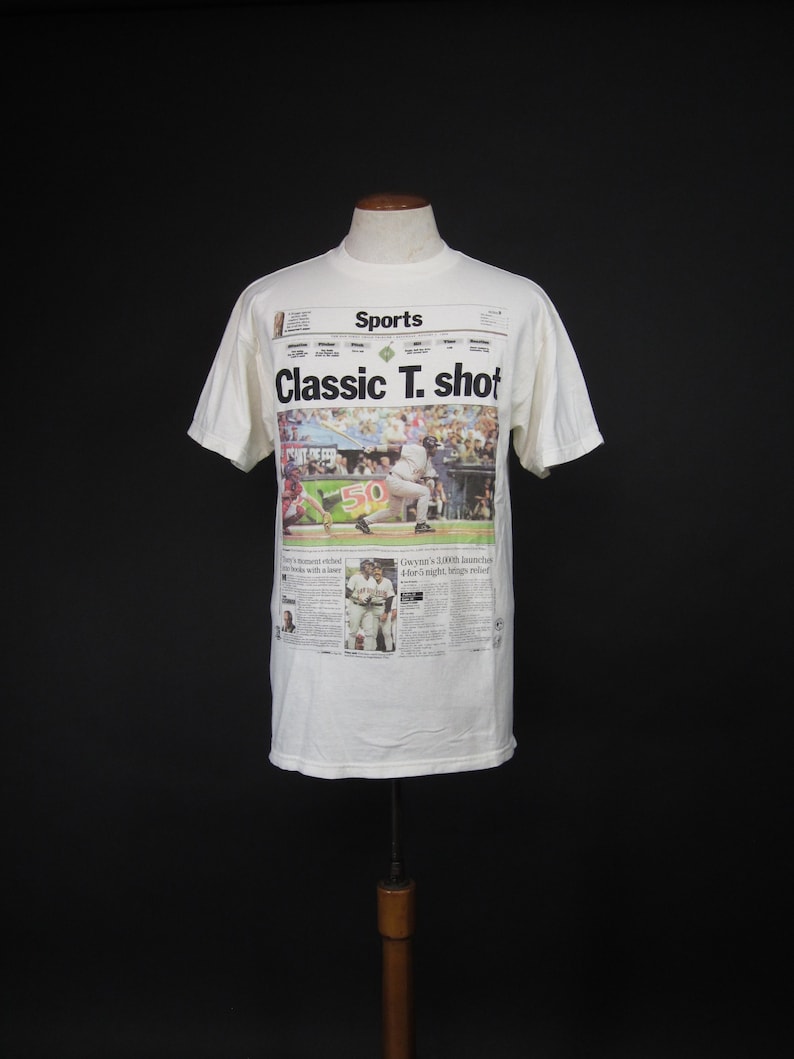 Vintage Front Pages Tony Gwynn T-shirt 90s Baseball Newspaper Picture Tee Large image 2