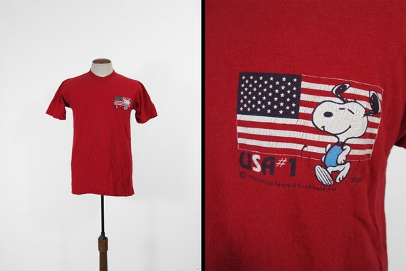 Vintage Snoopy USA #1 T-shirt Joe Cool Red Olympi… - image 1