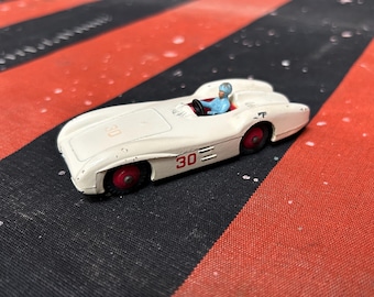 Vintage 1957 Mercedes Benz Racecar Dinky Toys Diecast Car No. 237
