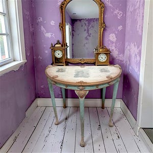 Mermaids & Seashells Demi Lune Table on Klarna