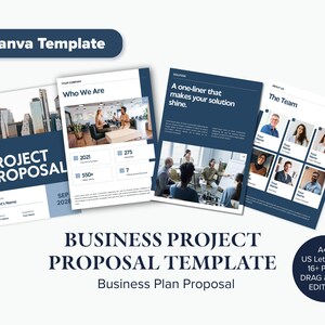 Op de afbeelding: Een Canva-sjabloon voor een zakelijk projectvoorstel met vier documentpagina's in een marineblauw en wit kleurenschema. De pagina's bevatten secties voor projectvoorstellen, bedrijfsinformatie, oplossingsbeschrijvingen en teamprofielen.